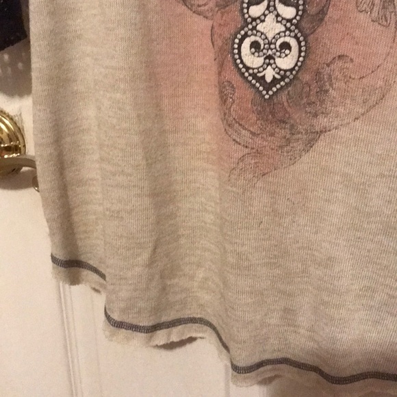 Vanity Cross design lace 3/4 sleeves shirt - Picture 5 of 7